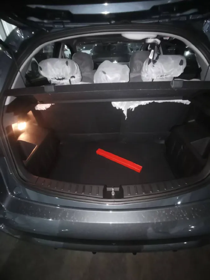 2024 Livan X3 PRO 1.5L 113HP L4 CVT,autocango,china used car exporter,china ev exporter,chinese used car exporter,chinese used ev exporter