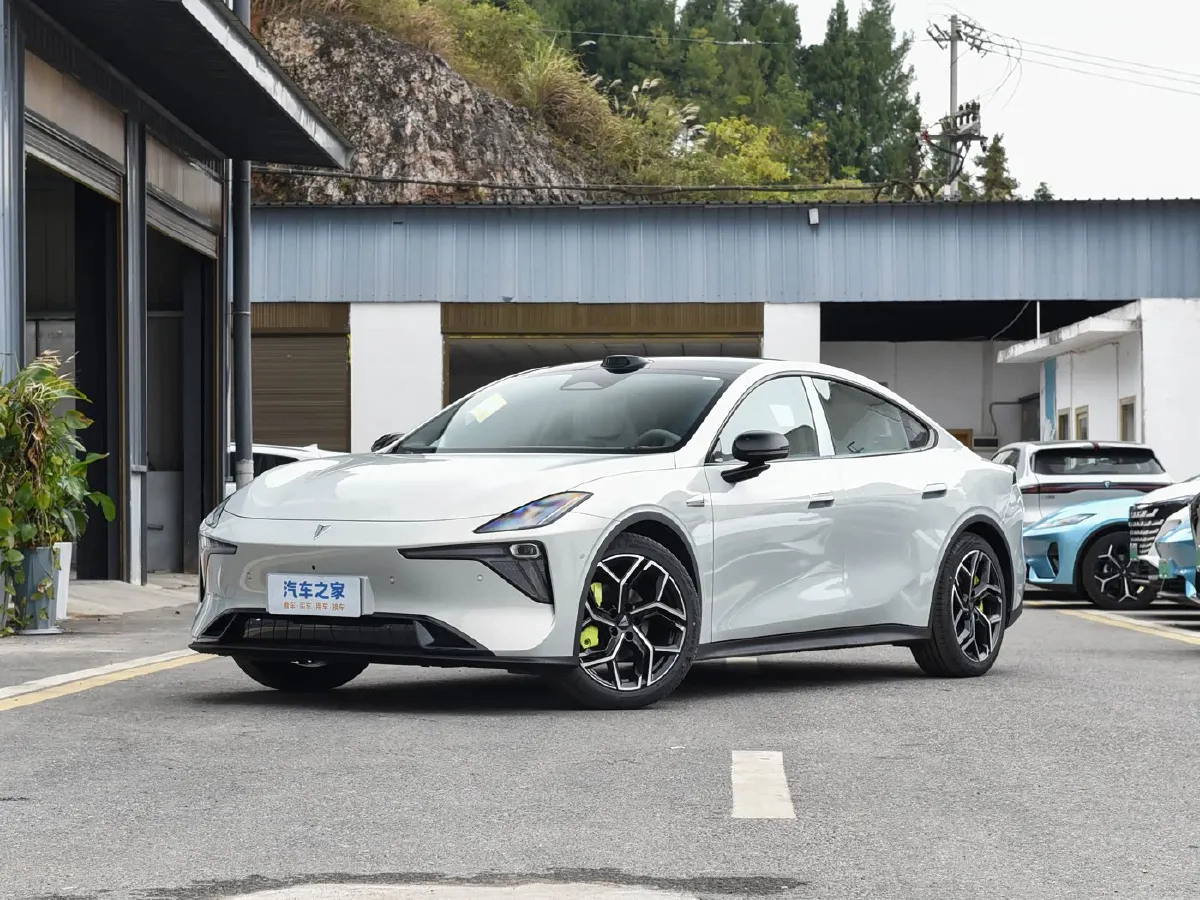 2026 Deepal L06 BEV,autocango,china used car exporter,china ev exporter,chinese used car exporter,chinese used ev exporter