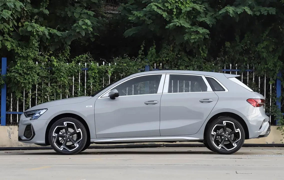2026 Audi A3 1.5T 160HP L4 7DCT,autocango,china used car exporter,china ev exporter,chinese used car exporter,chinese used ev exporter