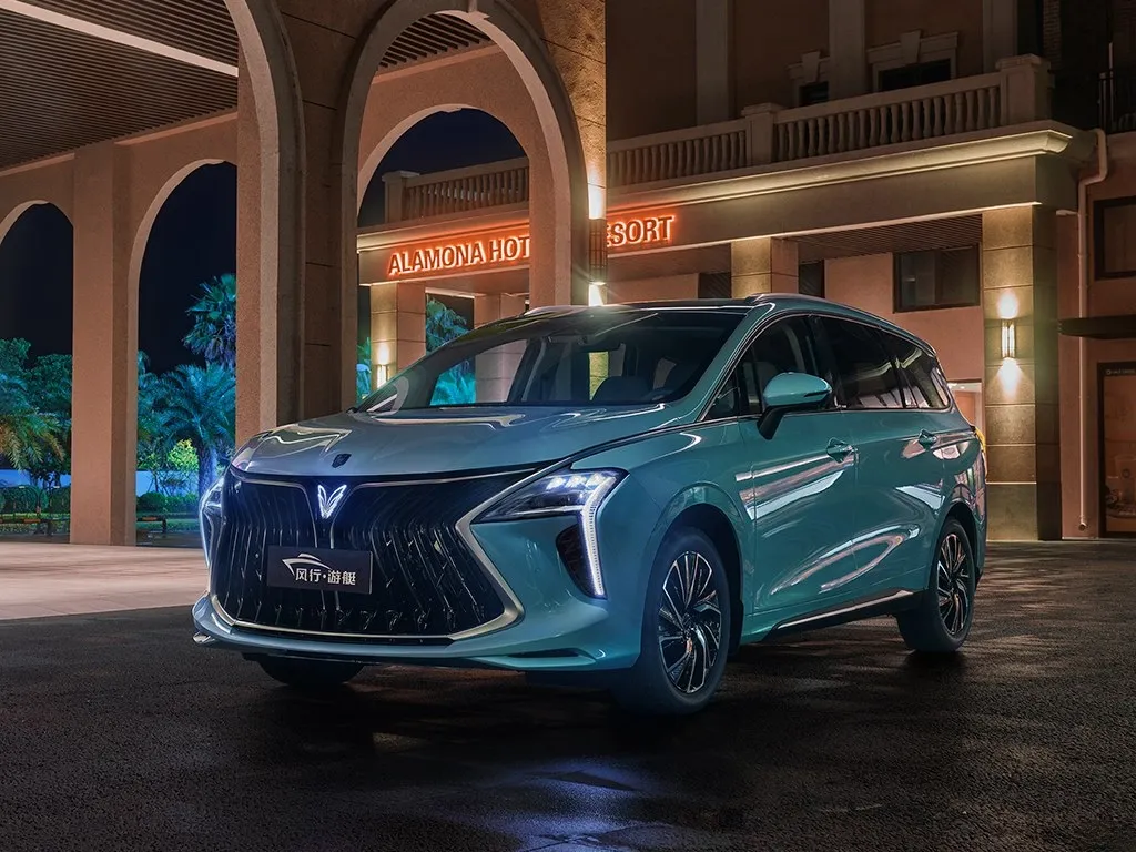 DongFeng Forthing Yacht,autocango,china used car exporter,china ev exporter,chinese used car exporter,chinese used ev exporter