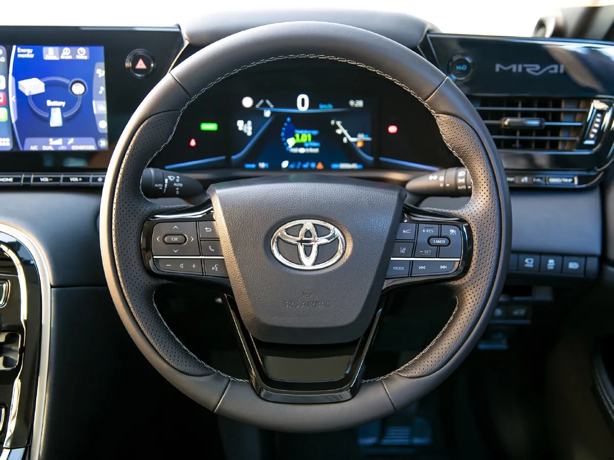 2023 Toyota Mirai,autocango,china used car exporter,china ev exporter,chinese used car exporter,chinese used ev exporter