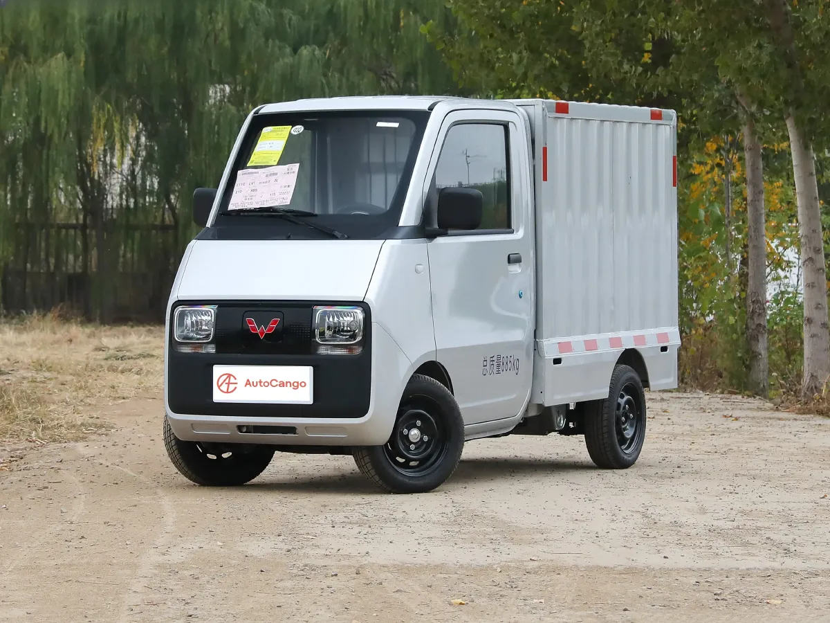 WuLing E10,autocango,china used car exporter,china ev exporter,chinese used car exporter,chinese used ev exporter WuLing E10,autocango,china used car exporter,china ev exporter,chinese used car exporter,chinese used ev exporter