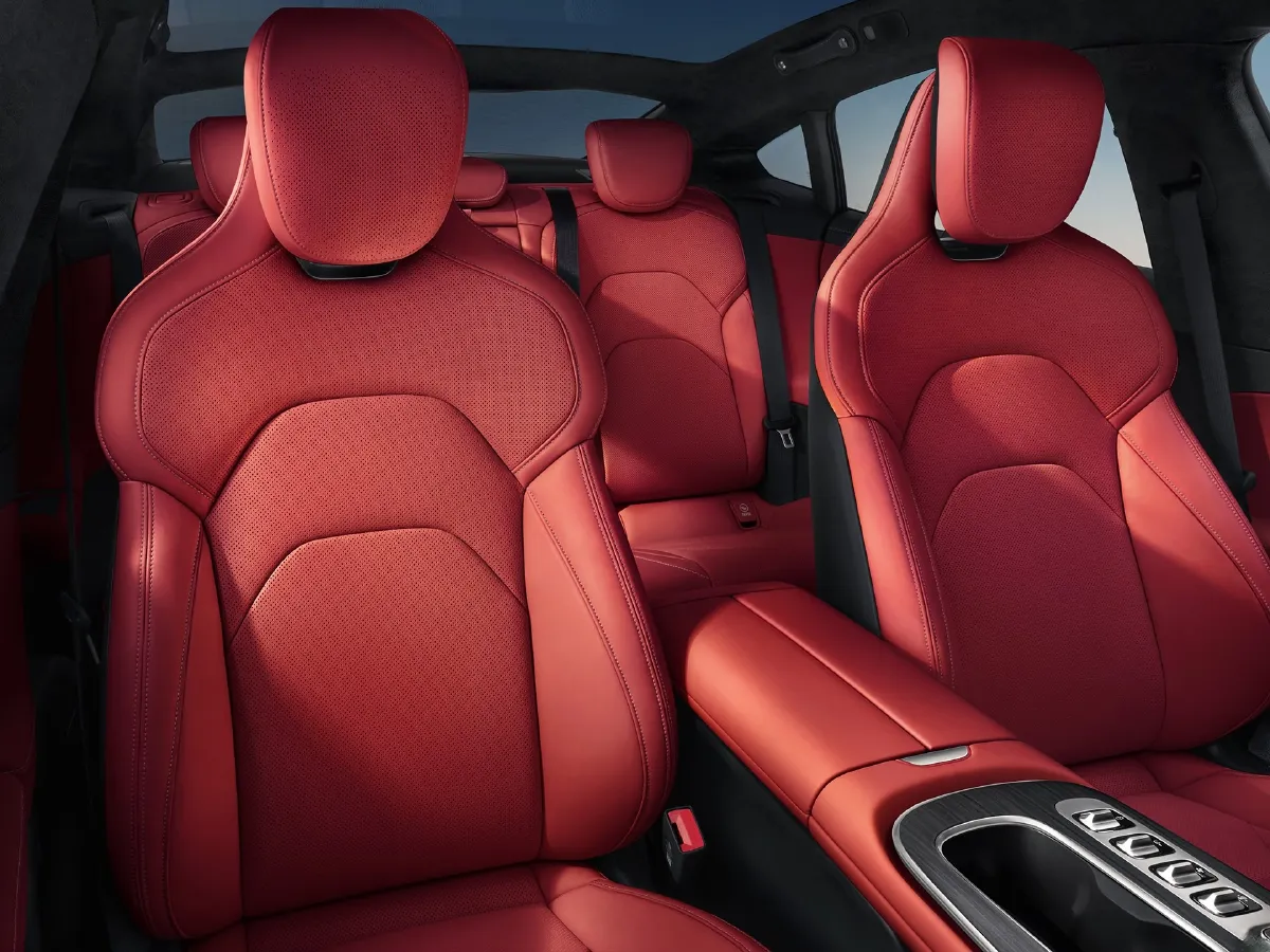 MI SU7,autocango,china used car exporter,china ev exporter,chinese used car exporter,chinese used ev exporter