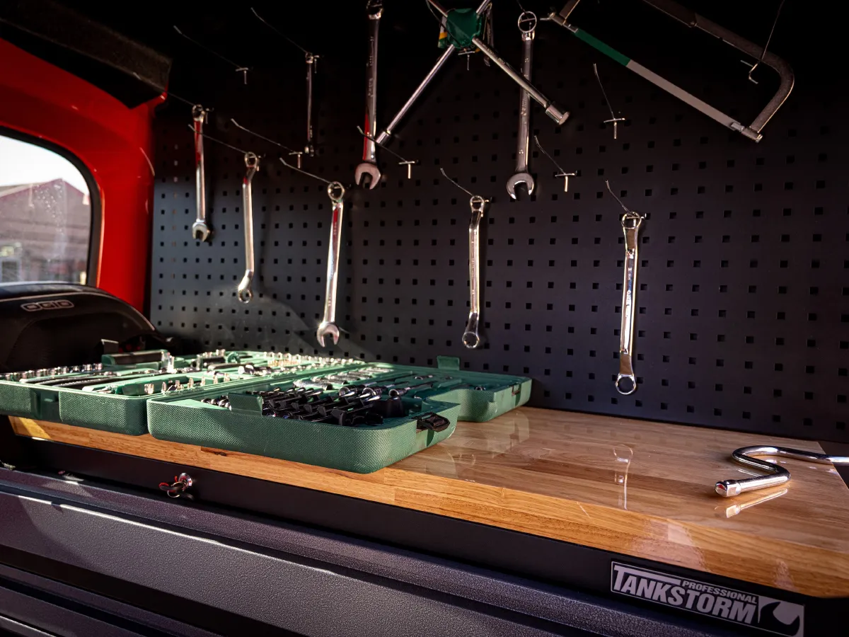 MAXUS XinTu V90,autocango,china used car exporter,china ev exporter,chinese used car exporter,chinese used ev exporter