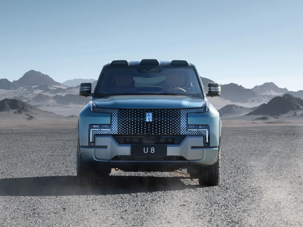 YangWang U8,autocango,china used car exporter,china ev exporter,chinese used car exporter,chinese used ev exporter