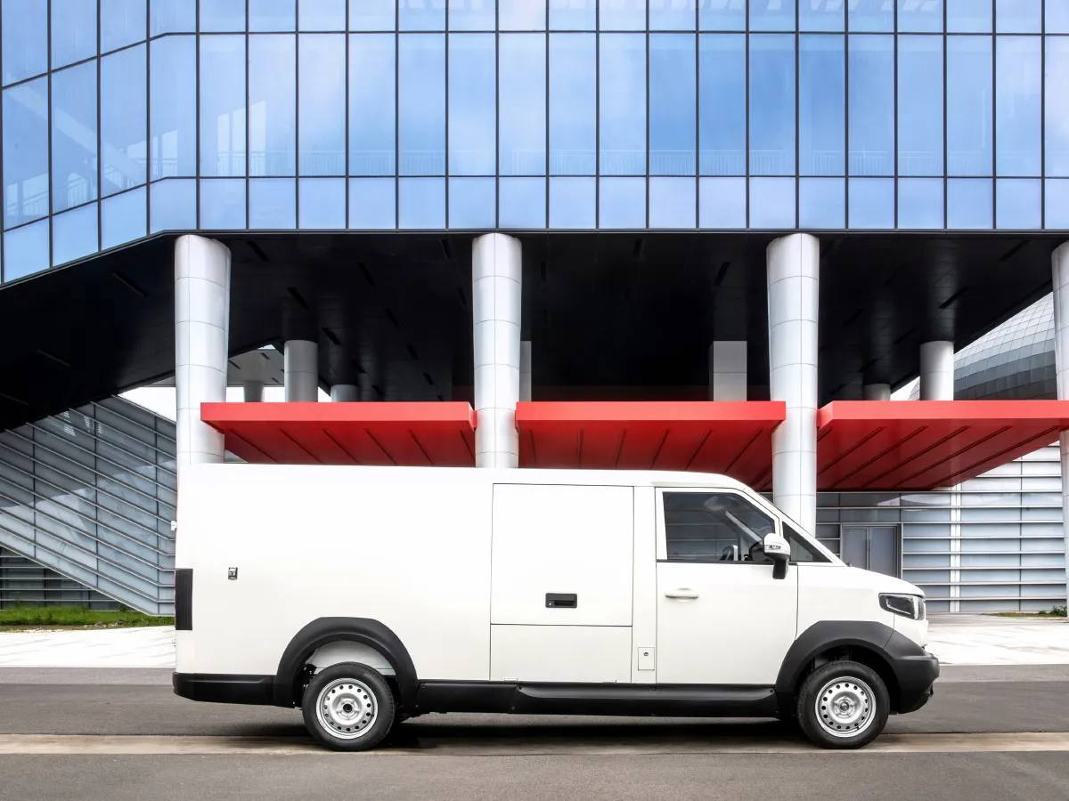 New Gonow AoTeng,autocango,china used car exporter,china ev exporter,chinese used car exporter,chinese used ev exporter