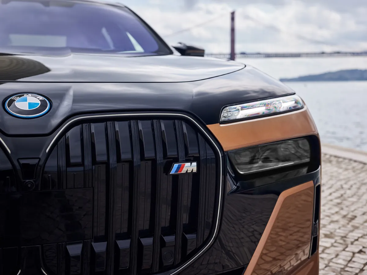 BMW i7,autocango,china used car exporter,china ev exporter,chinese used car exporter,chinese used ev exporter