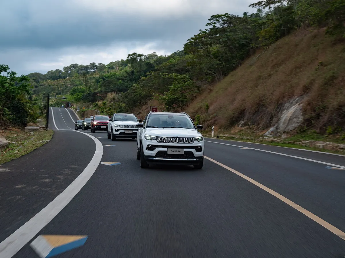 Jeep Compass,autocango,china used car exporter,china ev exporter,chinese used car exporter,chinese used ev exporter