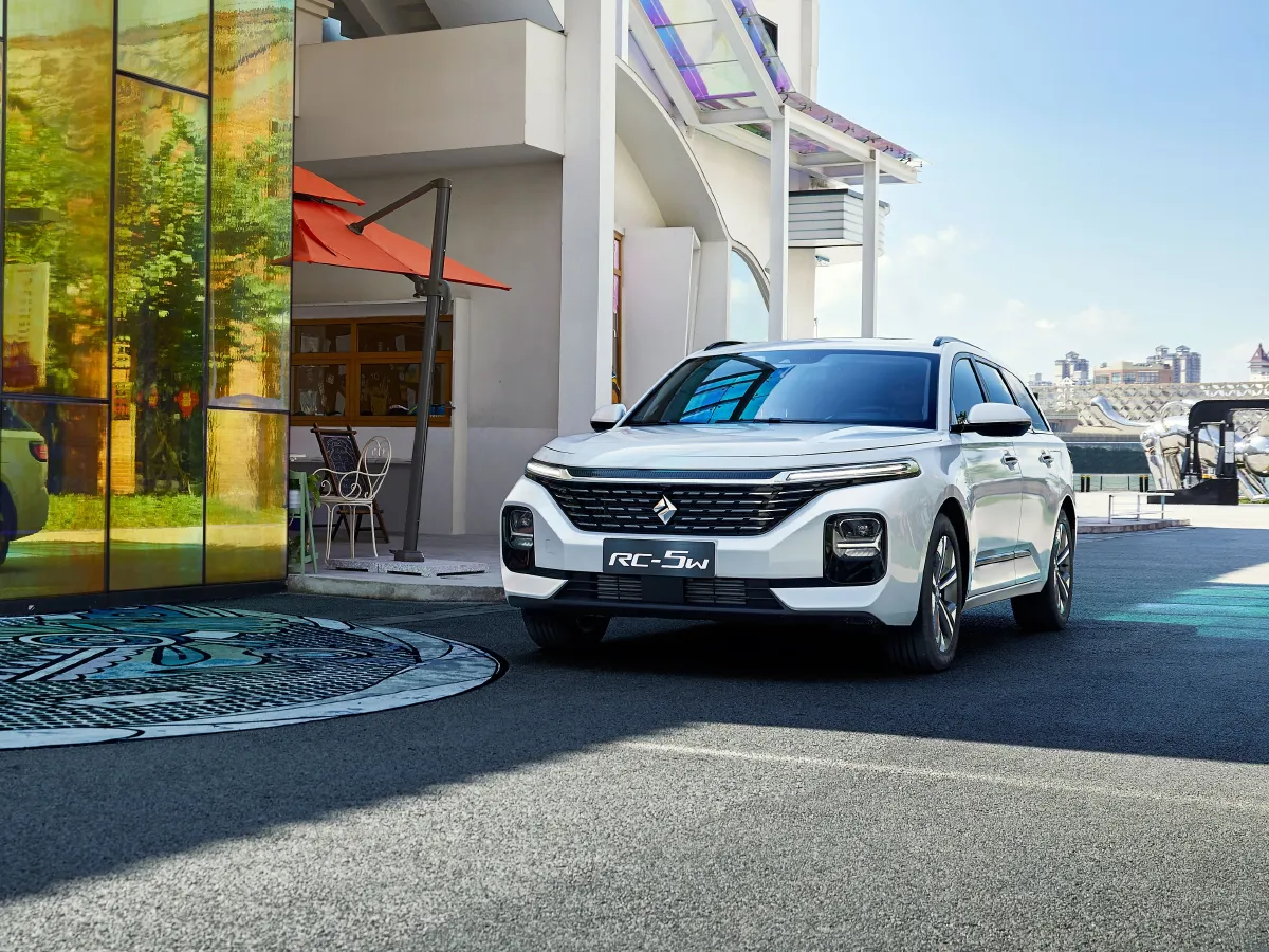 BaoJun RC-5,autocango,china used car exporter,china ev exporter,chinese used car exporter,chinese used ev exporter BaoJun RC-5,autocango,china used car exporter,china ev exporter,chinese used car exporter,chinese used ev exporter