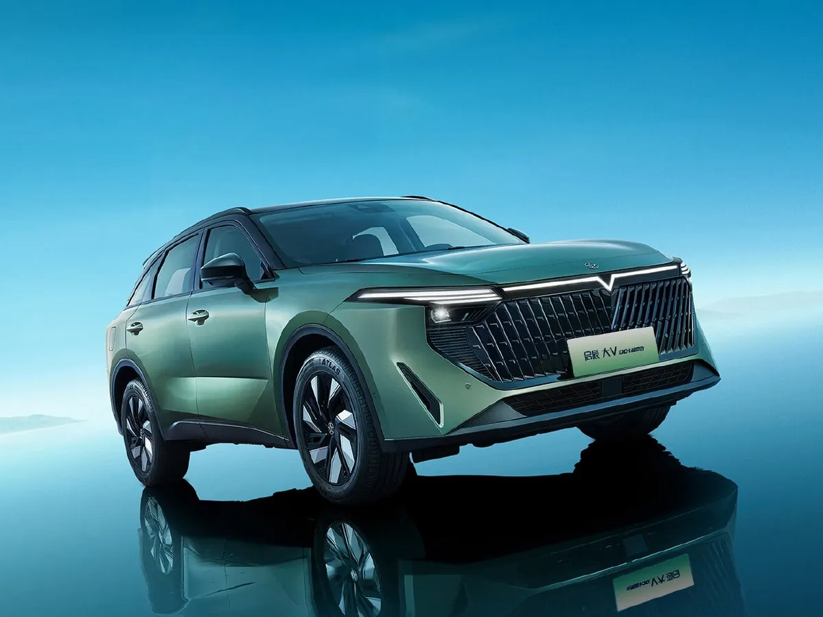 Venucia Grand V DD-i,autocango,china used car exporter,china ev exporter,chinese used car exporter,chinese used ev exporter