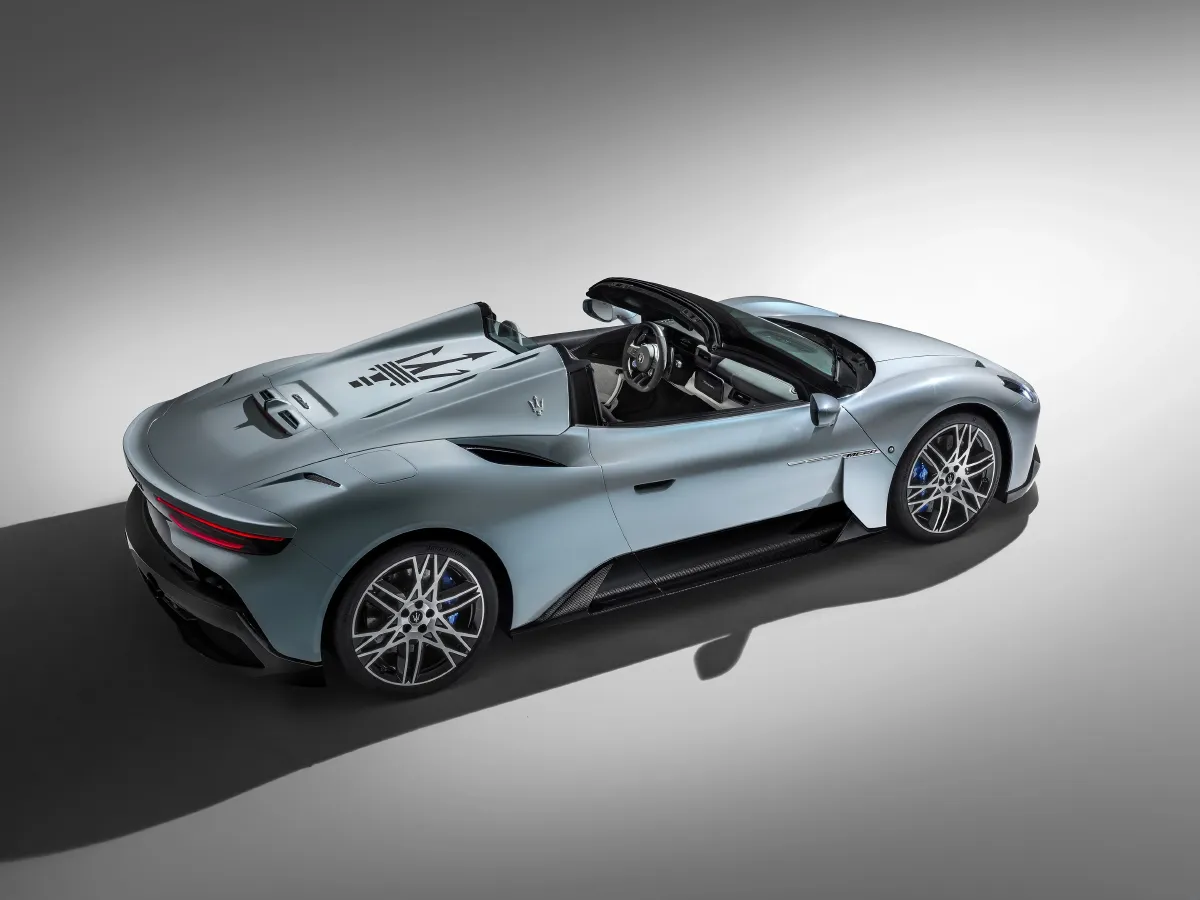 Maserati MC20,autocango,china used car exporter,china ev exporter,chinese used car exporter,chinese used ev exporter