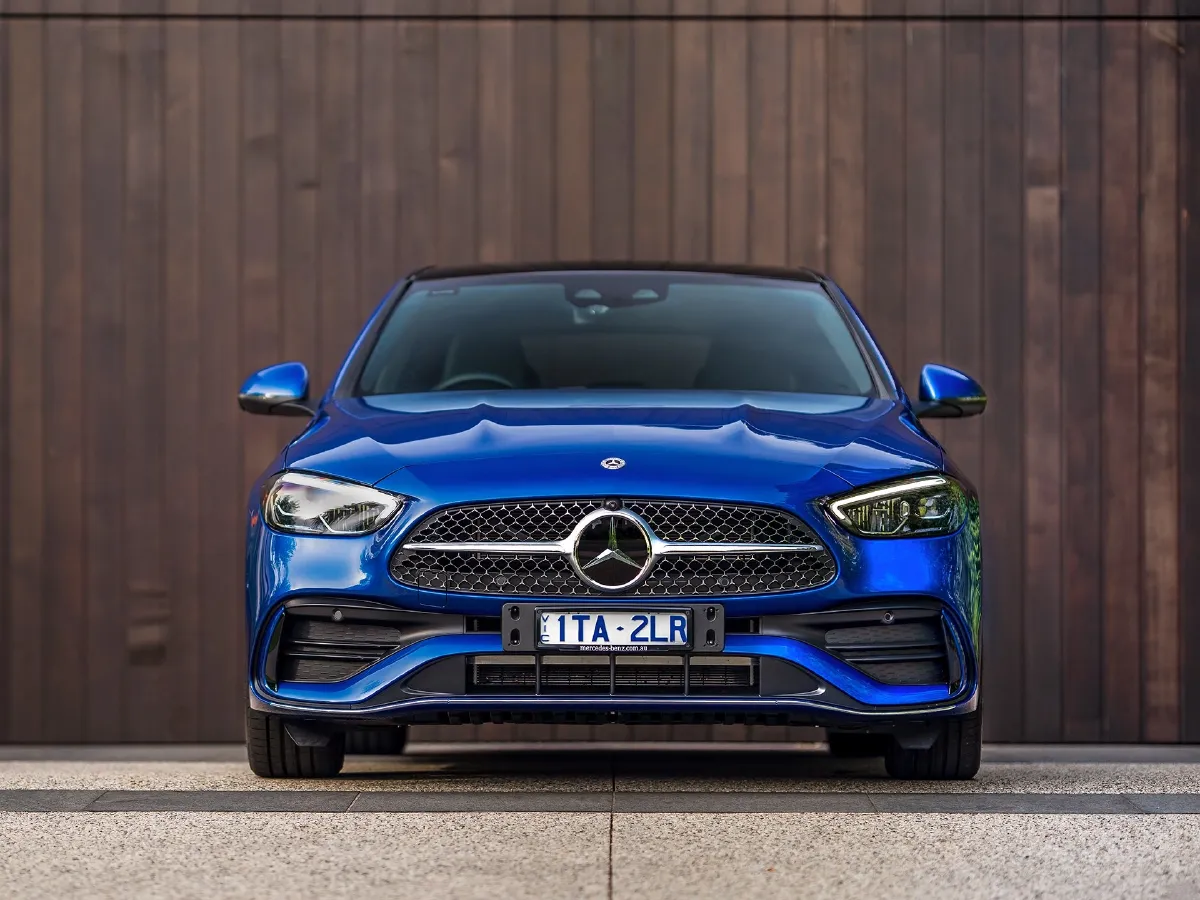 Mercedes-Benz C Class,autocango,china used car exporter,china ev exporter,chinese used car exporter,chinese used ev exporter