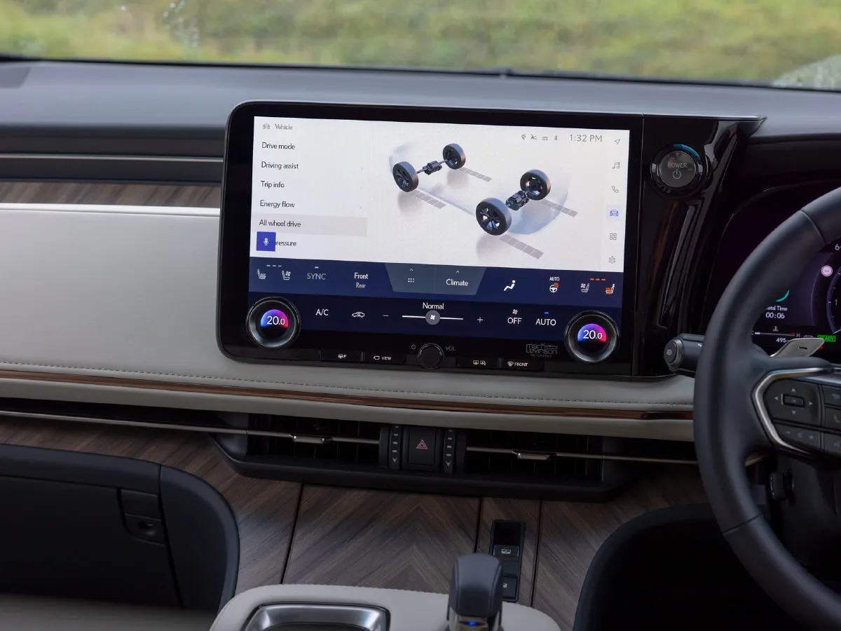 Lexus LM,autocango,china used car exporter,china ev exporter,chinese used car exporter,chinese used ev exporter