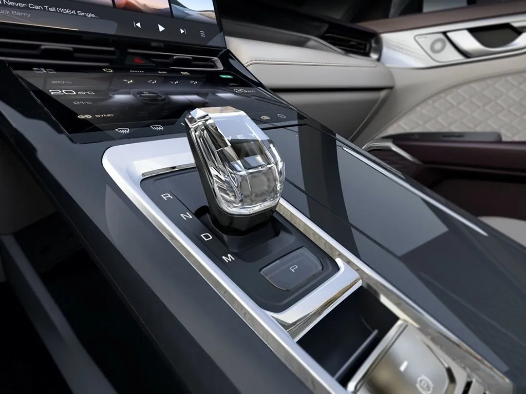 WEY Mocha,autocango,china used car exporter,china ev exporter,chinese used car exporter,chinese used ev exporter