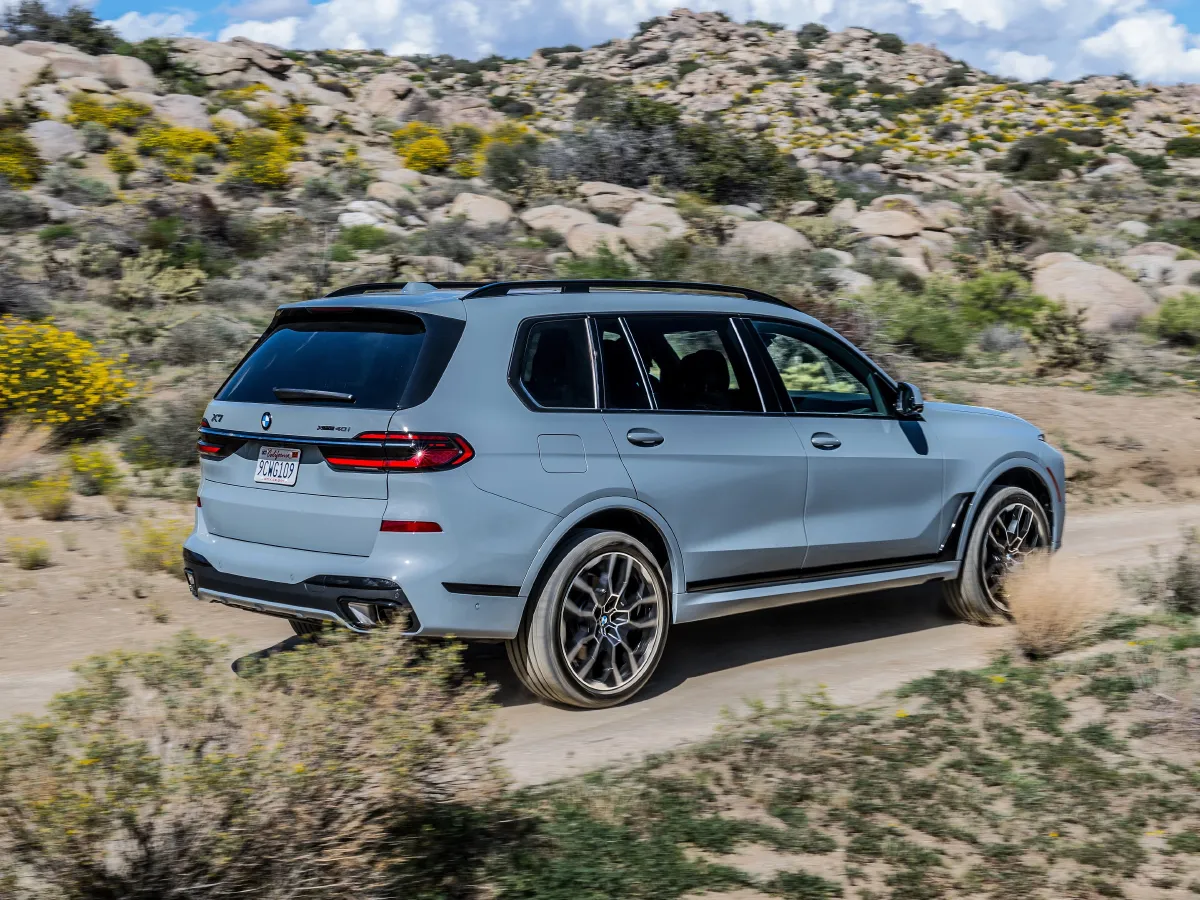 BMW X7,autocango,china used car exporter,china ev exporter,chinese used car exporter,chinese used ev exporter