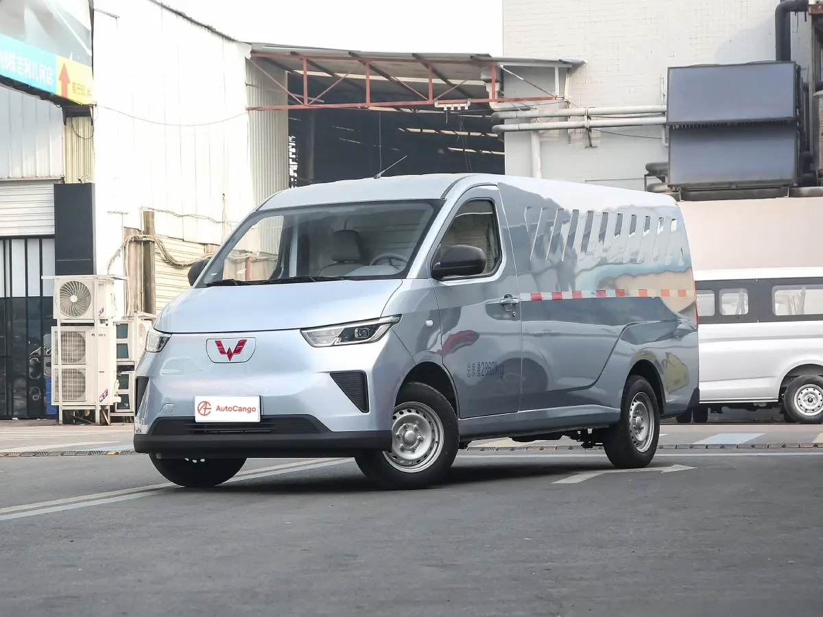 WuLing YangGuang,autocango,china used car exporter,china ev exporter,chinese used car exporter,chinese used ev exporter