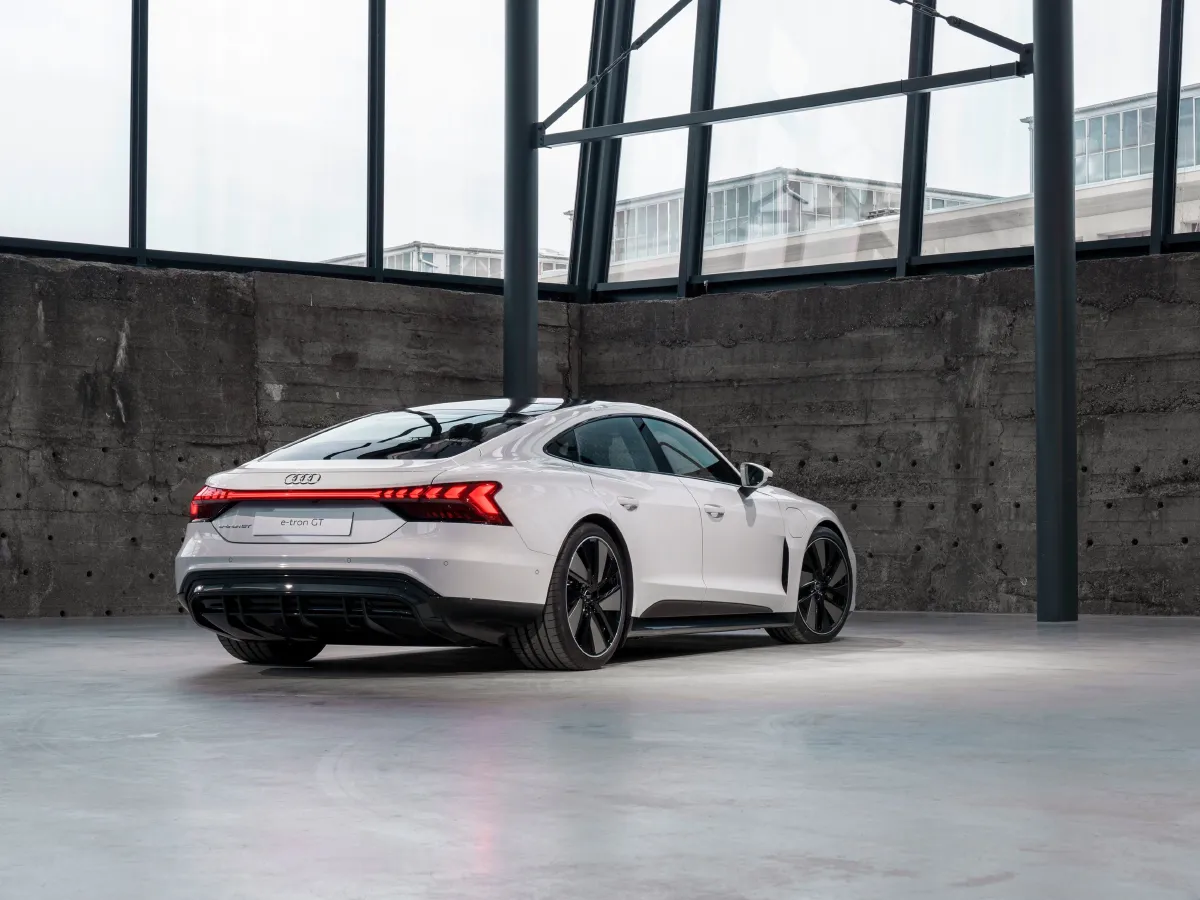 Audi e-tron GT,autocango,china used car exporter,china ev exporter,chinese used car exporter,chinese used ev exporter