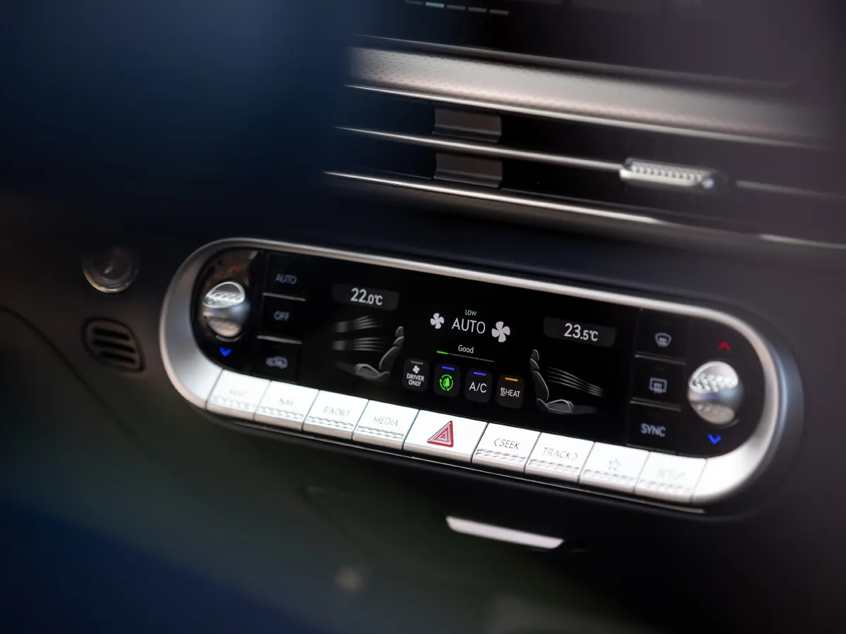 Genesis GV60,autocango,china used car exporter,china ev exporter,chinese used car exporter,chinese used ev exporter