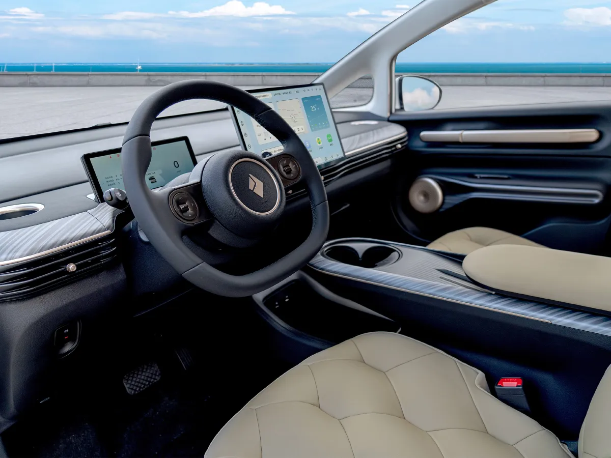 BaoJun Cloud,autocango,china used car exporter,china ev exporter,chinese used car exporter,chinese used ev exporter