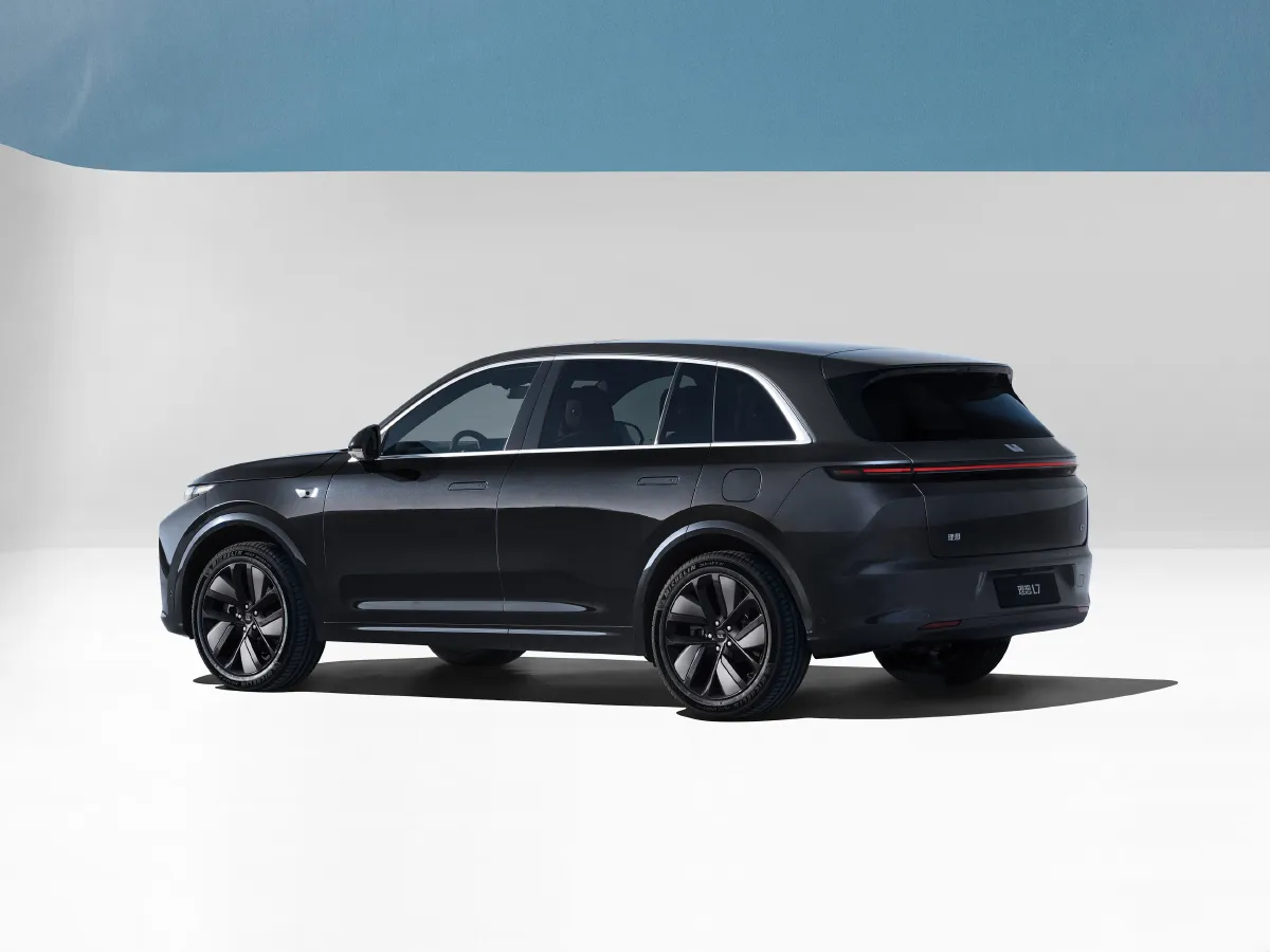 Li L7,autocango,china used car exporter,china ev exporter,chinese used car exporter,chinese used ev exporter