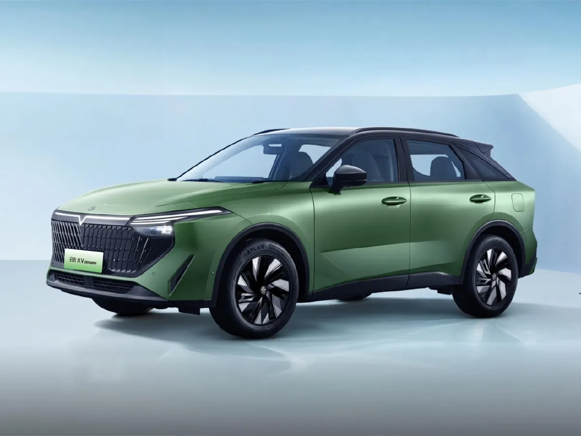 Venucia Grand V DD-i,autocango,china used car exporter,china ev exporter,chinese used car exporter,chinese used ev exporter