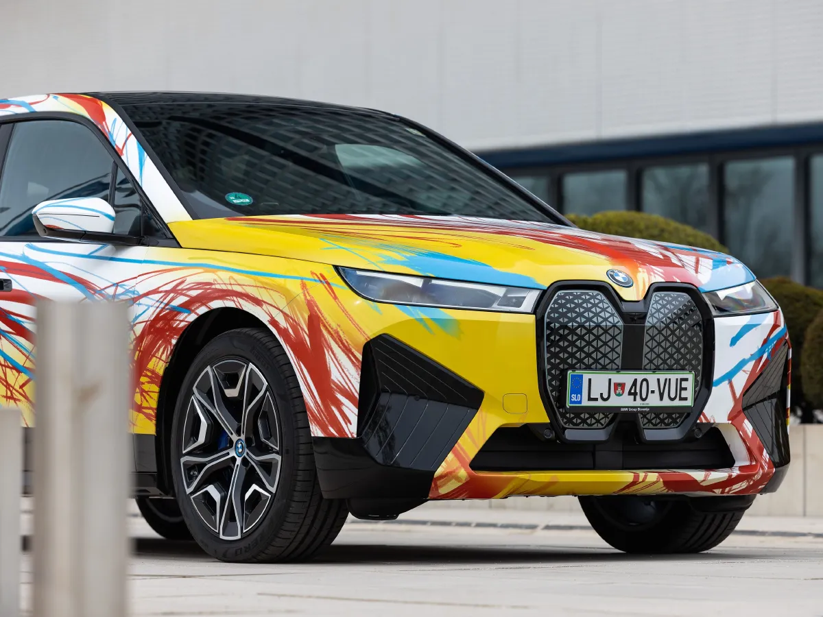 BMW iX,autocango,china used car exporter,china ev exporter,chinese used car exporter,chinese used ev exporter