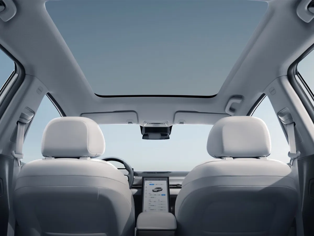 Xpeng P5,autocango,china used car exporter,china ev exporter,chinese used car exporter,chinese used ev exporter