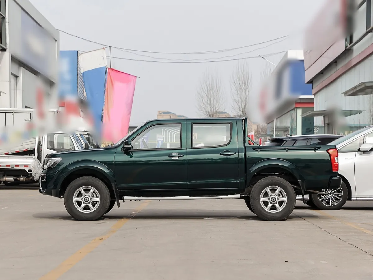 Dongfeng RuiQi,autocango,china used car exporter,china ev exporter,chinese used car exporter,chinese used ev exporter Dongfeng RuiQi,autocango,china used car exporter,china ev exporter,chinese used car exporter,chinese used ev exporter