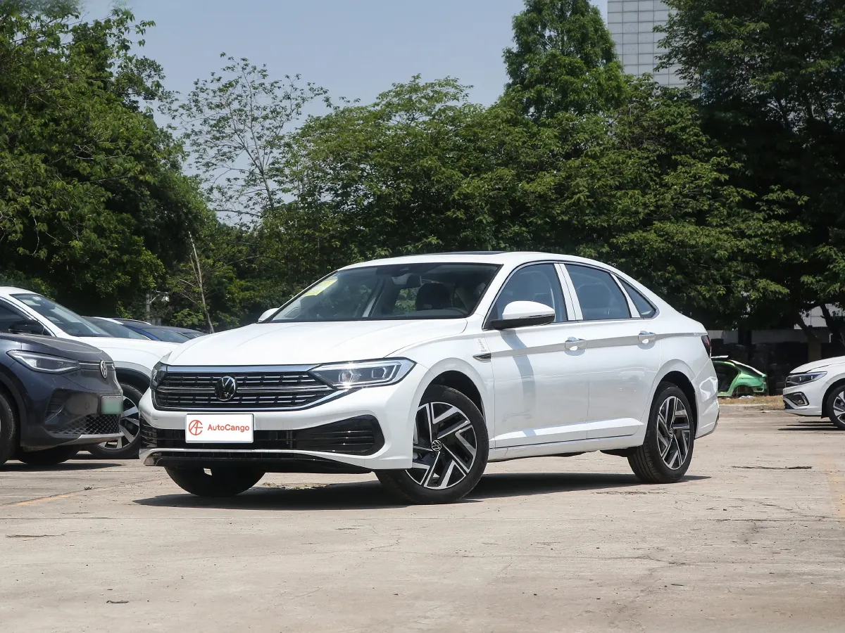 Volkswagen Sagitar,autocango,china used car exporter,china ev exporter,chinese used car exporter,chinese used ev exporter