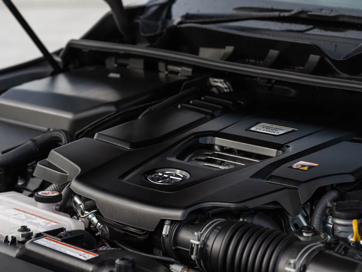 Toyota Land Cruiser,autocango,china used car exporter,china ev exporter,chinese used car exporter,chinese used ev exporter