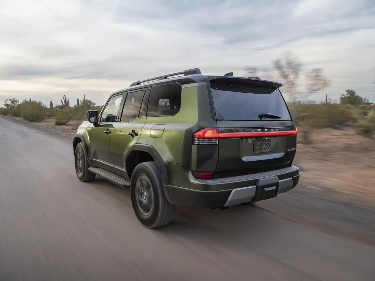 Lexus GX,autocango,china used car exporter,china ev exporter,chinese used car exporter,chinese used ev exporter