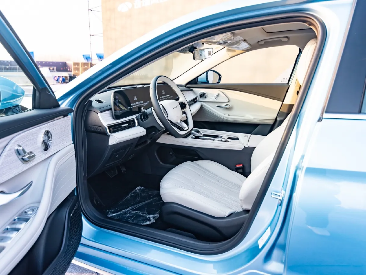 Fulwin FulwinA8,autocango,china used car exporter,china ev exporter,chinese used car exporter,chinese used ev exporter