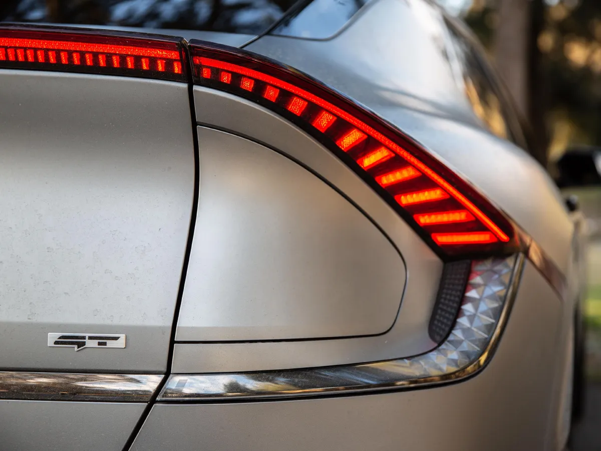 Kia EV6,autocango,china used car exporter,china ev exporter,chinese used car exporter,chinese used ev exporter