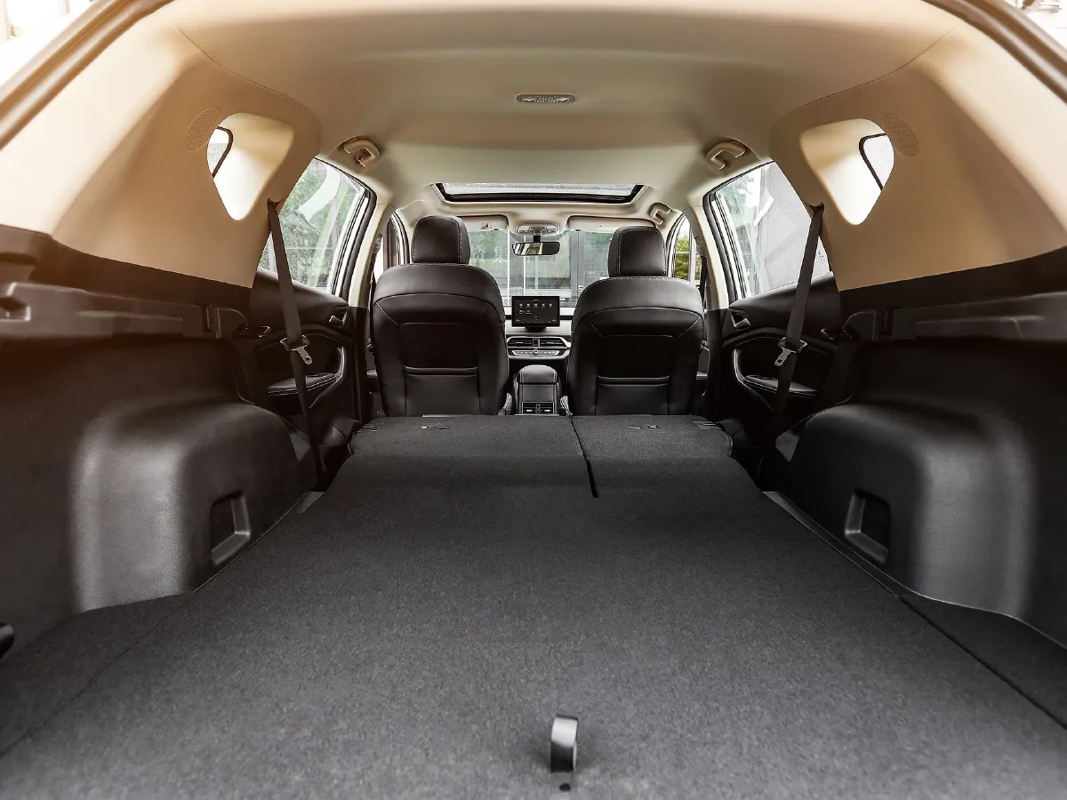 BYD Song,autocango,china used car exporter,china ev exporter,chinese used car exporter,chinese used ev exporter