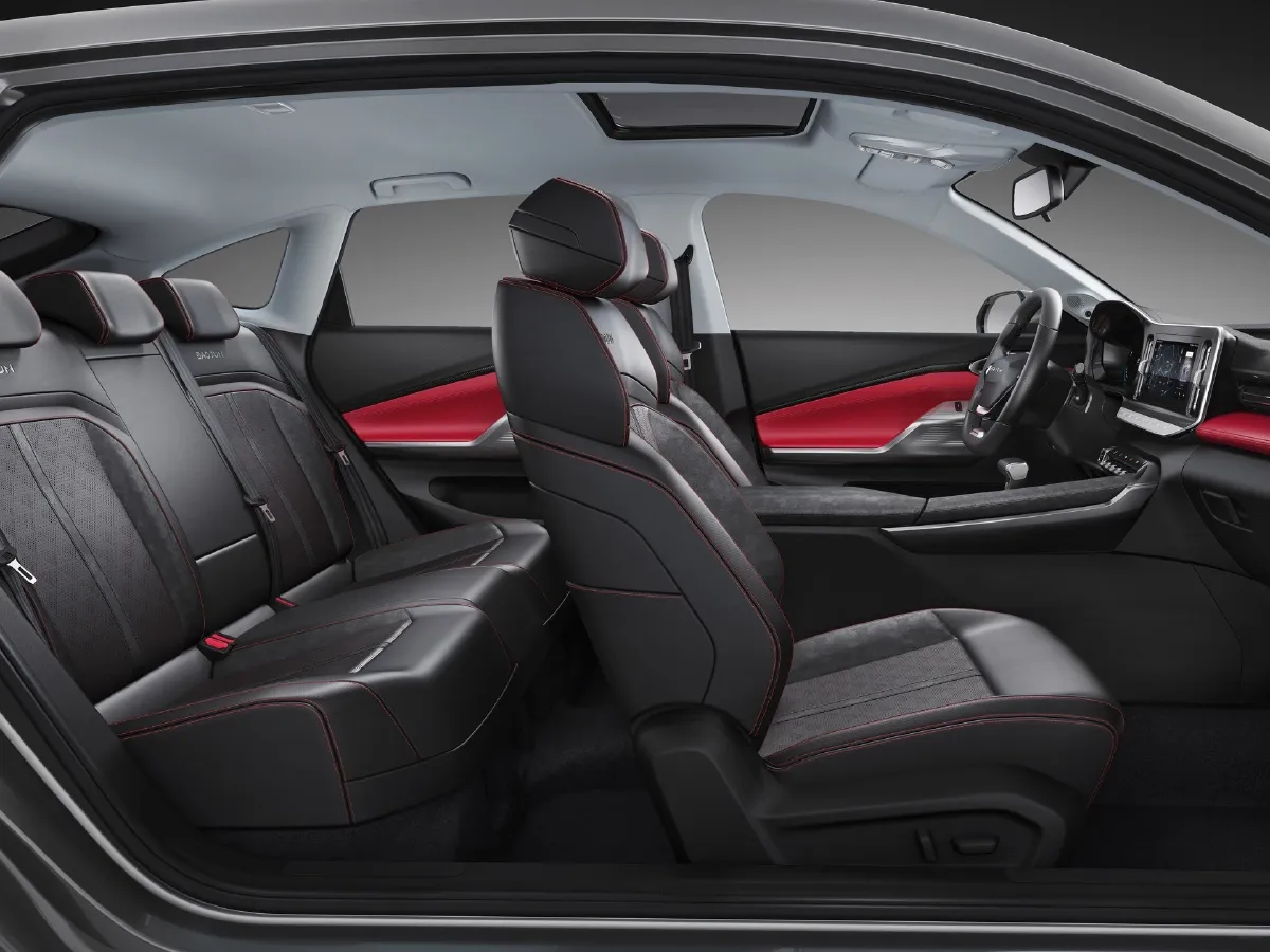 BaoJun RC-5,autocango,china used car exporter,china ev exporter,chinese used car exporter,chinese used ev exporter BaoJun RC-5,autocango,china used car exporter,china ev exporter,chinese used car exporter,chinese used ev exporter