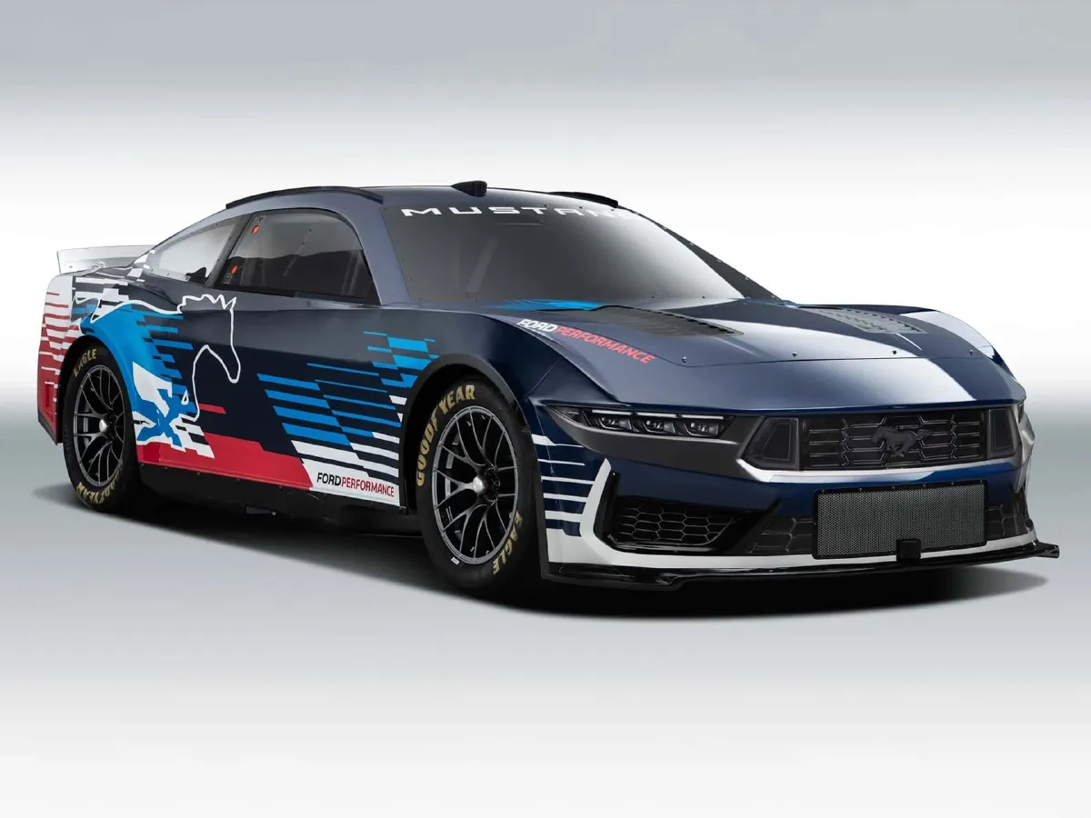 Ford Mustang,autocango,china used car exporter,china ev exporter,chinese used car exporter,chinese used ev exporter