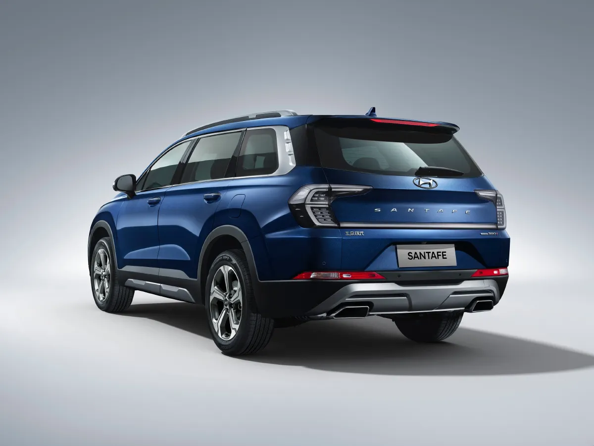 Hyundai Santafe,autocango,china used car exporter,china ev exporter,chinese used car exporter,chinese used ev exporter