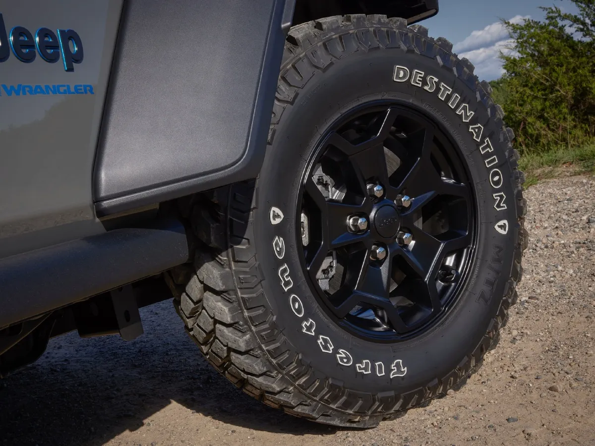 Jeep Wrangler,autocango,china used car exporter,china ev exporter,chinese used car exporter,chinese used ev exporter