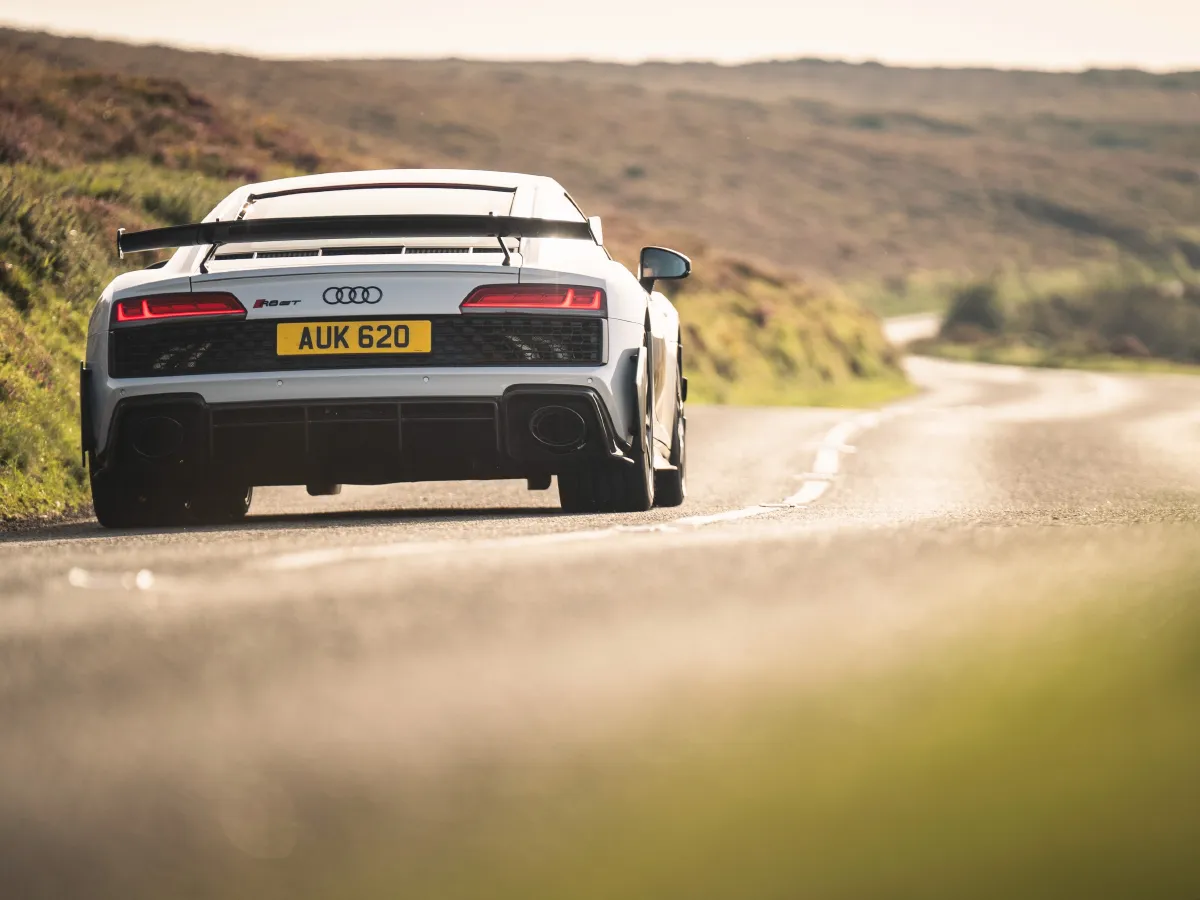 Audi R8,autocango,china used car exporter,china ev exporter,chinese used car exporter,chinese used ev exporter