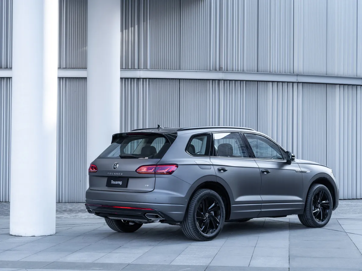 Volkswagen Touareg,autocango,china used car exporter,china ev exporter,chinese used car exporter,chinese used ev exporter