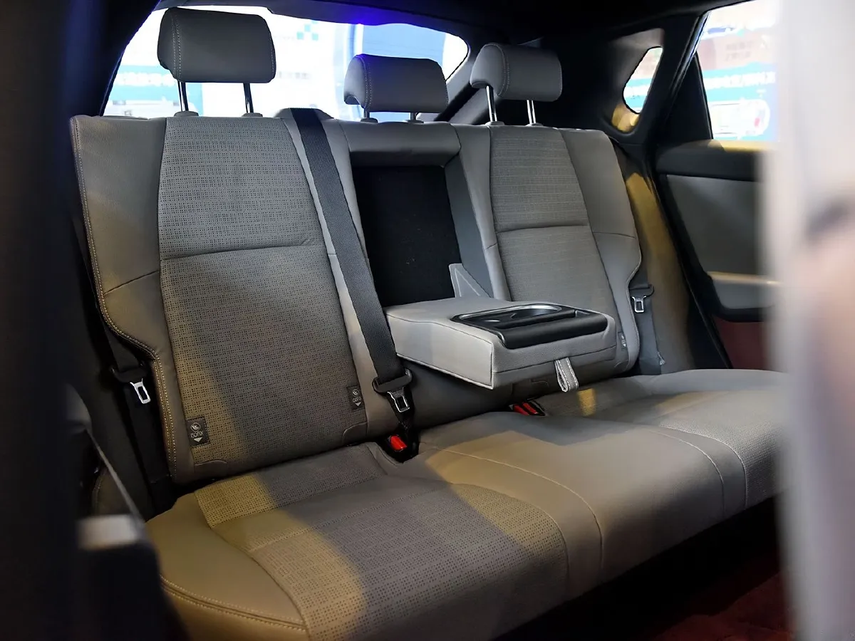 Toyota bZ4X,autocango,china used car exporter,china ev exporter,chinese used car exporter,chinese used ev exporter