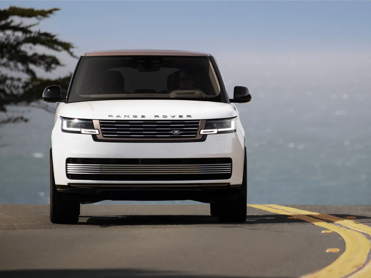 Land Rover Range Rover,autocango,china used car exporter,china ev exporter,chinese used car exporter,chinese used ev exporter