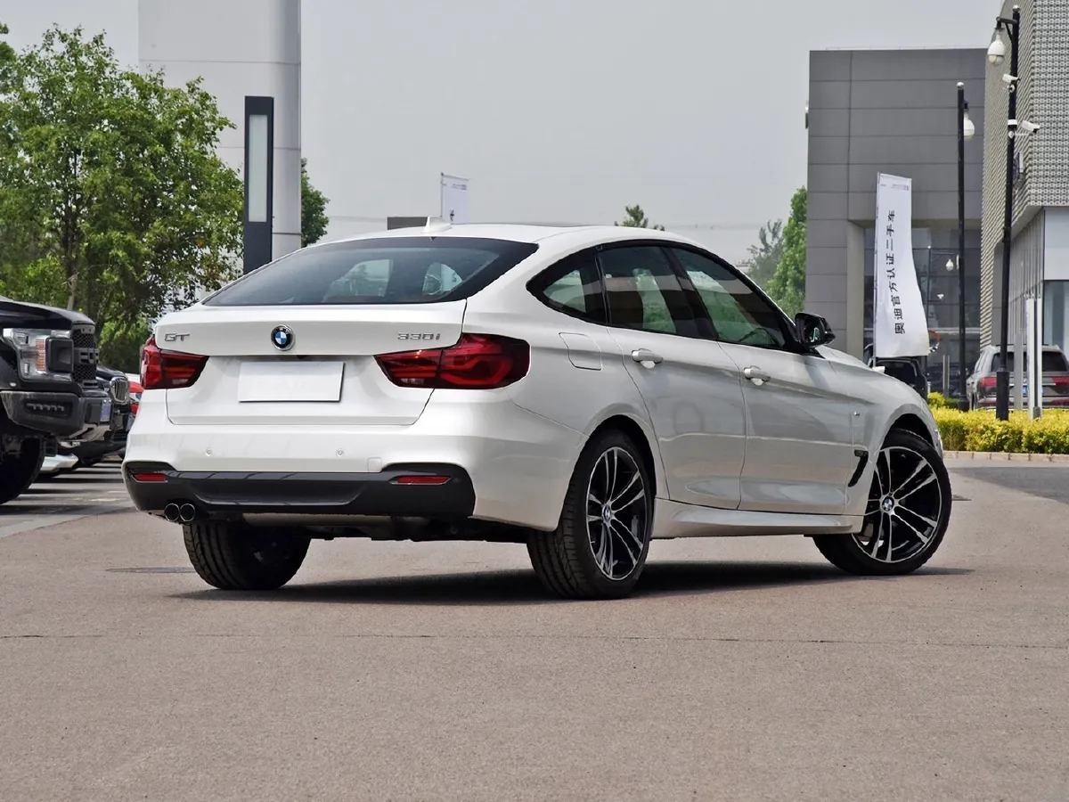 BMW 3 Series GT,autocango,china used car exporter,china ev exporter,chinese used car exporter,chinese used ev exporter