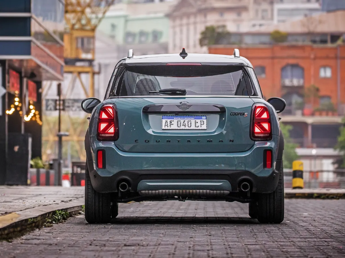 MINI COUNTRYMAN,autocango,china used car exporter,china ev exporter,chinese used car exporter,chinese used ev exporter