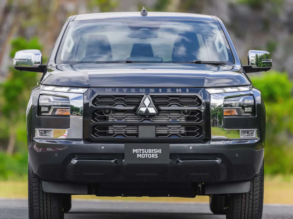 2023 Mitsubishi L200 2.3T 150HP L4 6AT,autocango,china used car exporter,china ev exporter,chinese used car exporter,chinese used ev exporter