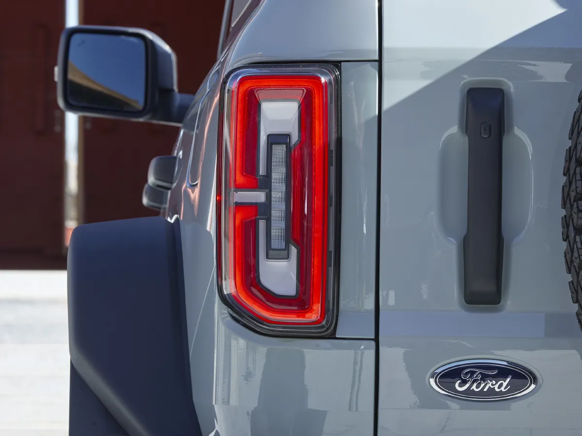 Ford Bronco,autocango,china used car exporter,china ev exporter,chinese used car exporter,chinese used ev exporter