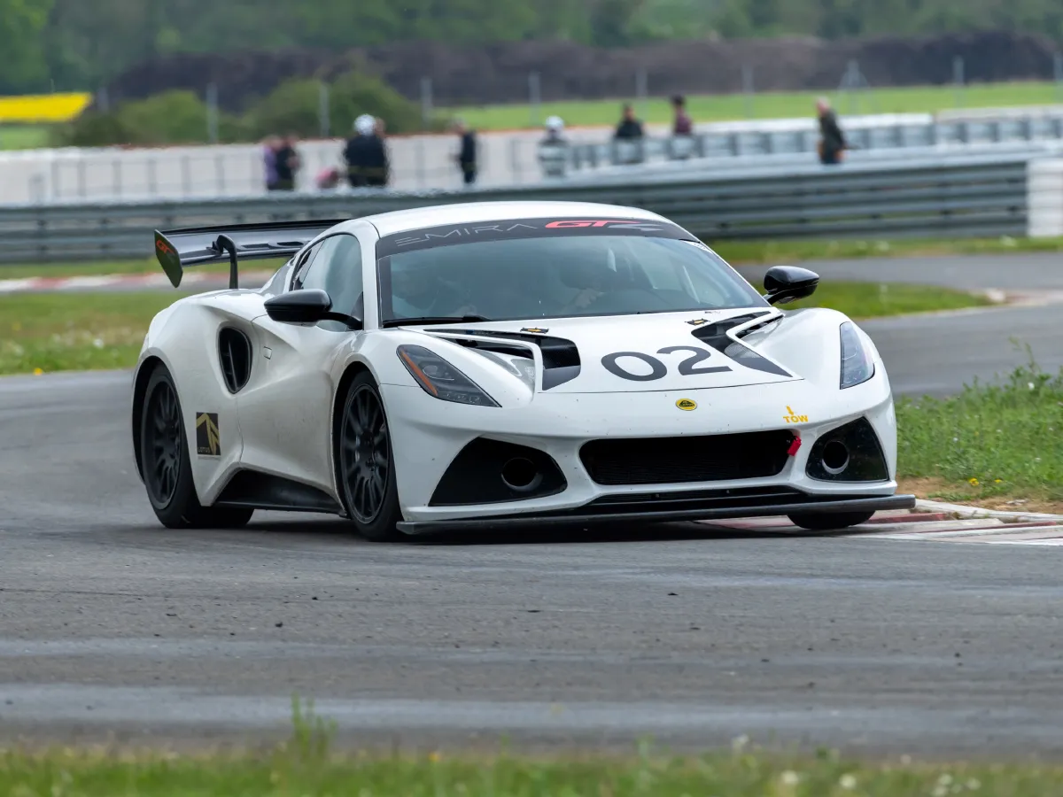 Lotus EMIRA,autocango,china used car exporter,china ev exporter,chinese used car exporter,chinese used ev exporter