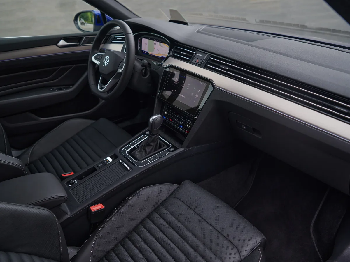 Volkswagen Alltrack,autocango,china used car exporter,china ev exporter,chinese used car exporter,chinese used ev exporter