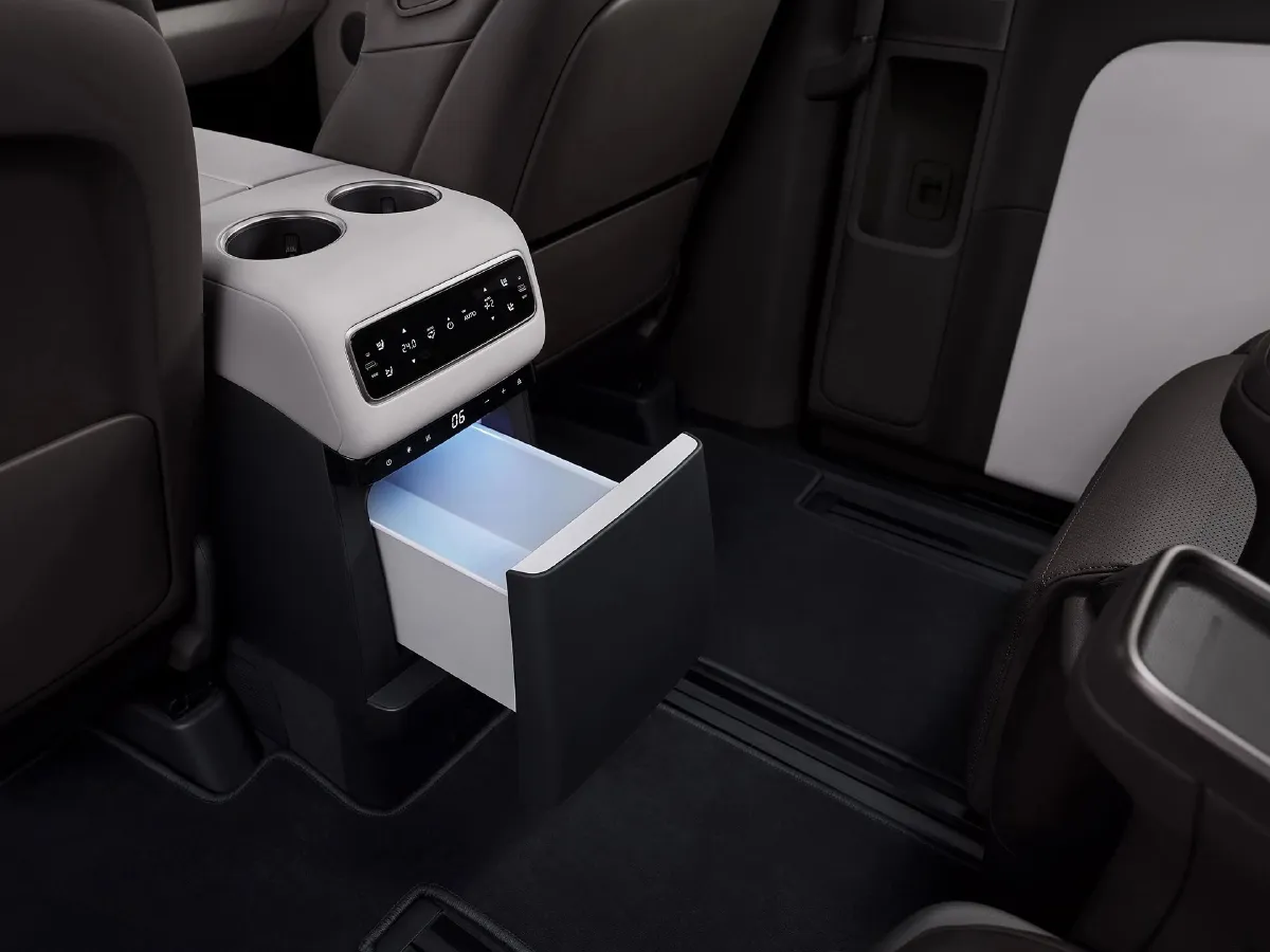 Li MEGA,autocango,china used car exporter,china ev exporter,chinese used car exporter,chinese used ev exporter