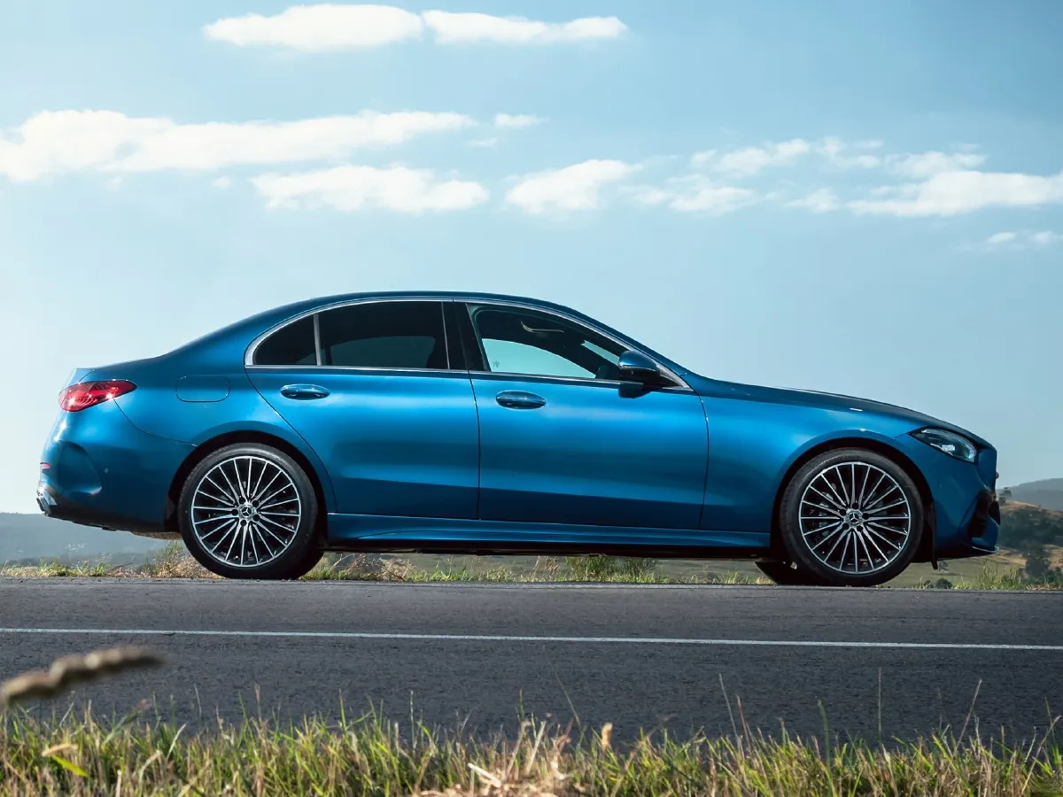 Mercedes-Benz C Class,autocango,china used car exporter,china ev exporter,chinese used car exporter,chinese used ev exporter